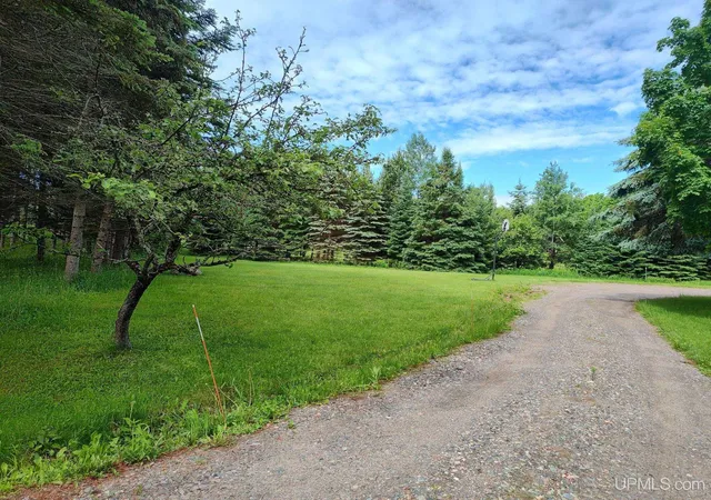 Homes for sale in Iron River, MI | 497 Bates Amasa Road Road, Iron River, MI 49935 | MLS# 50212254