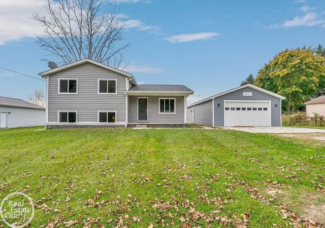 Homes for sale in Greenwood, MI | 8051 Logana Rd, Greenwood, MI 48006 | MLS# 50213832