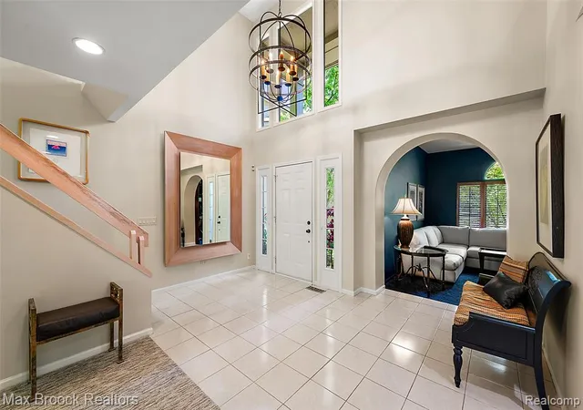Photo 3 of Condo for sale at 4872 Cliffside Dr, West Bloomfield, MI 48323 2471 | MLS# 61023123 | Listing updated on 2026-09-12