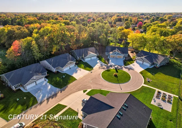 1st image of 4215 Woodburn Ct, Saginaw, MI 48603 | MLS# 50171490