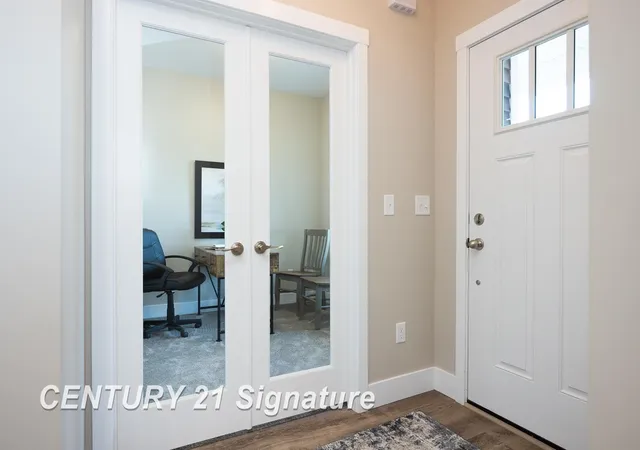 image of 4215 Woodburn Ct, Saginaw, MI 48603 | MLS# 50171490