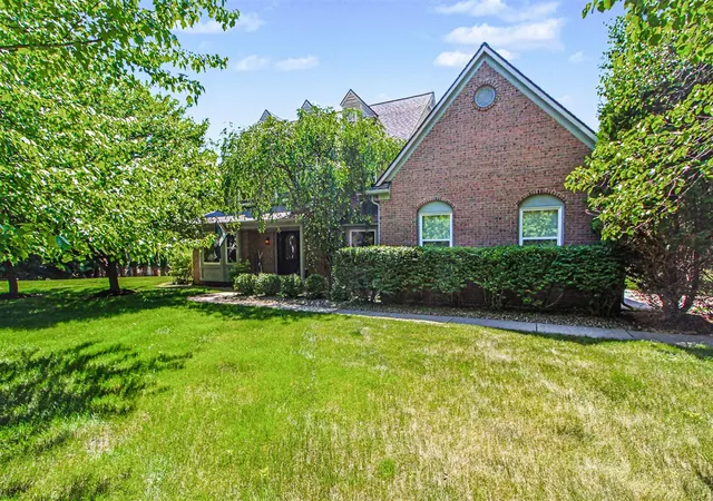 4th image of 5875 Pinecrest Estates Dr, Ann Arbor, MI 48105 | MLS# 70537165