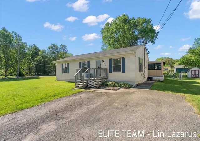 Homes for sale in Vicksburg, MI | 524 Rose St, Vicksburg, MI 49097 | MLS# 70543688