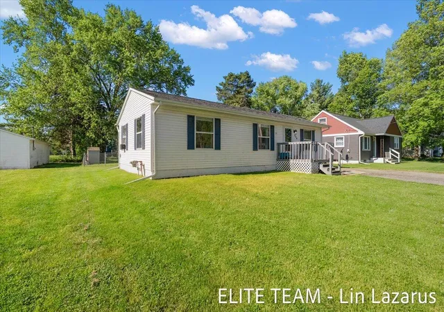 Homes for sale in Vicksburg, MI | 524 Rose St, Vicksburg, MI 49097 | MLS# 70543688