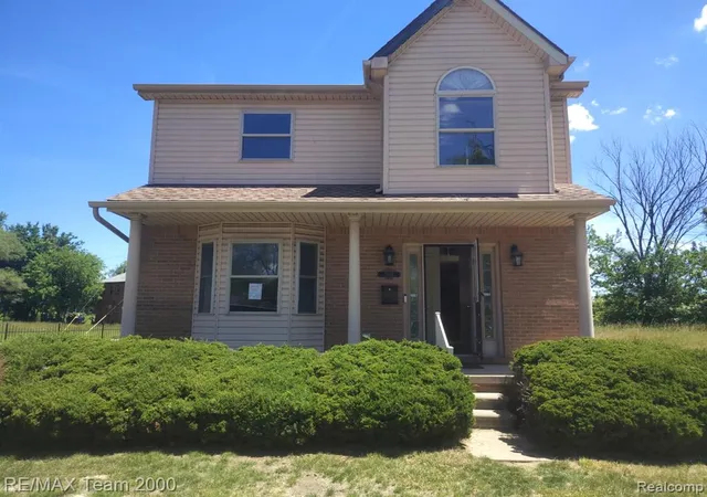 Photo 1 of Single family home for sale at 19452 Troy Pl, Oak Park, MI 48237 | MLS# 61000059 | Listing updated on 2026-08-12