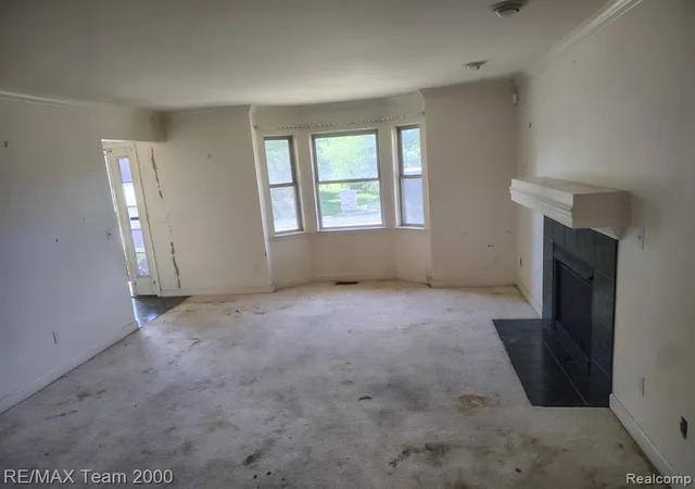 Photo 5 of Single family home for sale at 19452 Troy Pl, Oak Park, MI 48237 | MLS# 61000059 | Listing updated on 2026-08-12