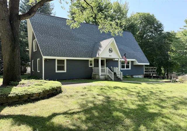 Homes for sale in Dorr, MI | 3851 21st St, Dorr, MI 49323 | MLS# 70543919