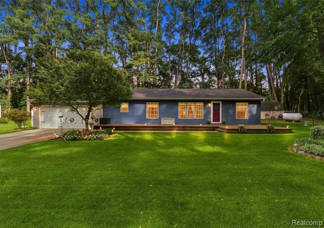 Photo 1 of Sale Pending at 15231 Shiawassee Dr, Byron, MI 48418 9025 | MLS# 61025098 | Listing updated on 2026-09-04