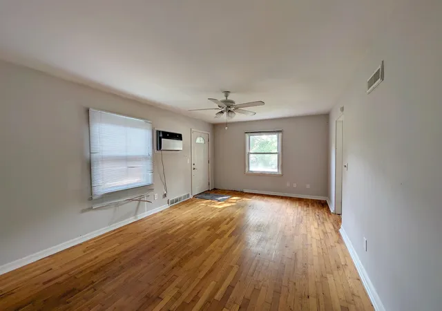 Photo 3 of Single family home for sale at 545 Cornell Ave, East Lansing, MI 48823 | MLS# 50219948 | Listing updated on 2026-08-27