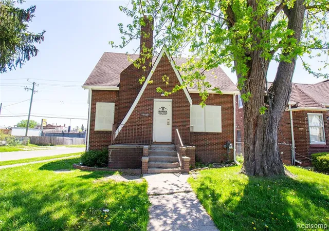 Homes for sale in Detroit, MI | 15340 Evanston St, Detroit, MI 48224 | MLS# 60987373