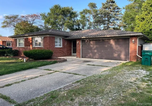 1st image of 9829 Gary St, Romulus, MI 48174 | MLS# 60334250
