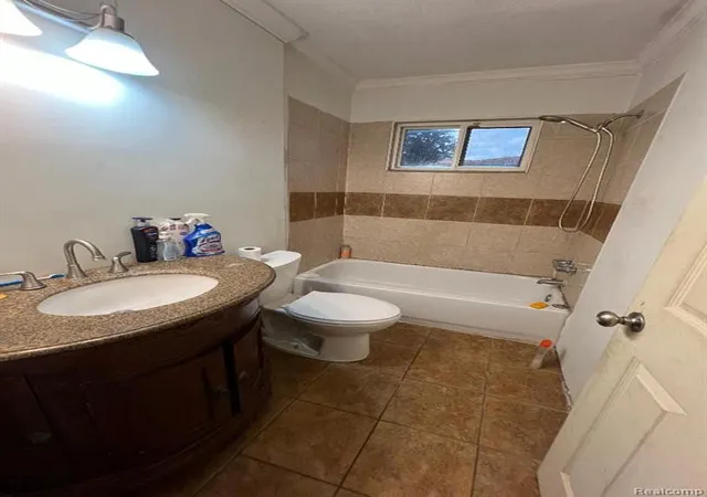 5th image of 9829 Gary St, Romulus, MI 48174 | MLS# 60334250