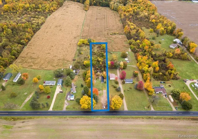 Photo 1 of Single family home for sale at 66301 County Road 681, Hartford, MI 49057 | MLS# 60947912 | Listing updated on 2026-04-09