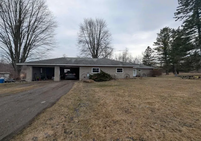 Homes for sale in Turner, MI | 4438 Reynolds Rd, Turner, MI 48765 | MLS# 80066442