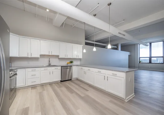 4th image of 125 S Kalamazoo Mall #507, Kalamazoo, MI 49007 | MLS# 70541716