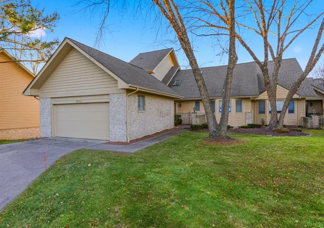 5th image of 8040 Pepperwood Dr, Grand Blanc, MI 48439 | MLS# 70505201
