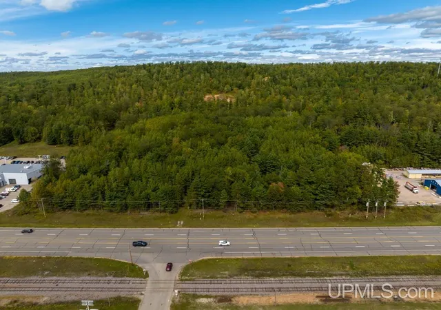 Homes for sale in Iron Mountain, MI | Tbd Us2, Iron Mountain, MI 49801 | MLS# 50121650
