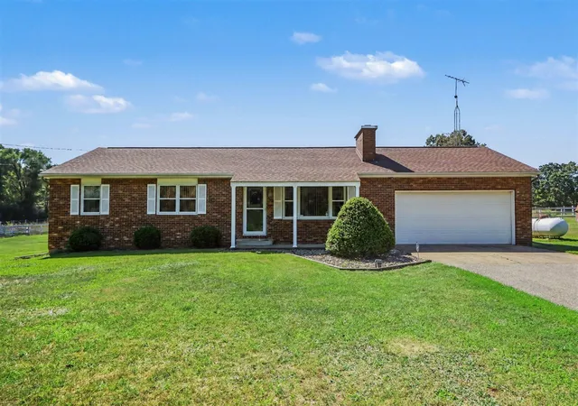 Photo 1 of Single family home for sale at 23275 N Uldriks Dr, Battle Creek, MI 49017 | MLS# 70554503 | Listing updated on 2026-08-27