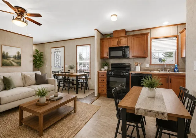 5th image of 6913 Sandwood St, Rockford, MI 49341 | MLS# 70546858