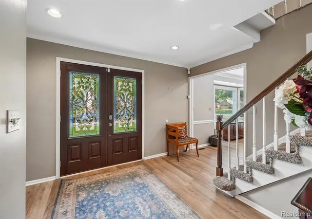 Photo 4 of Sale Pending at 36339 Parklane Cir, Farmington Hills, MI 48335 | MLS# 61014122 | Listing updated on 2026-08-09