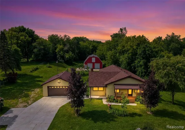 Homes for sale in Mount Morris, MI | 5366 E Mount Morris Rd, Mount Morris, MI 48458 | MLS# 61006052