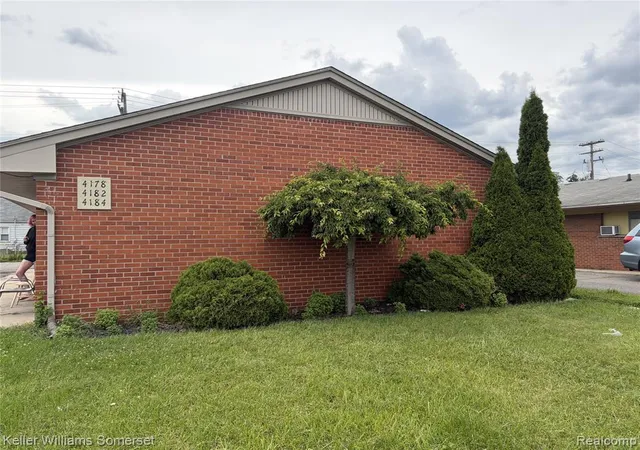 Homes for sale in Lincoln Park, MI | 4186 Drouillard St, Lincoln Park, MI 48146 | MLS# 61008321