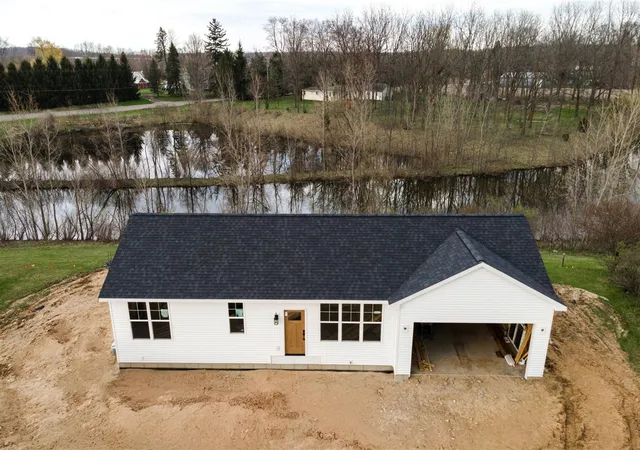 Photo 1 of Single family home for sale at 11639 E Bear Meadows Dr, Alto, MI 49302 | MLS# 70546743 | Listing updated on 2026-08-10