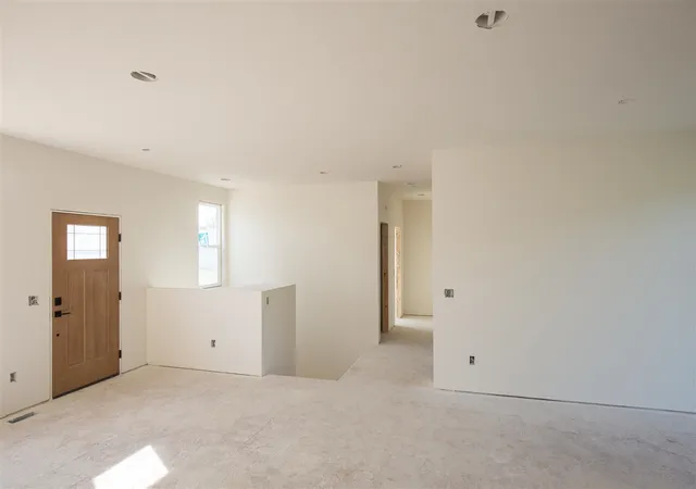 Photo 4 of Single family home for sale at 11639 E Bear Meadows Dr, Alto, MI 49302 | MLS# 70546743 | Listing updated on 2026-08-10