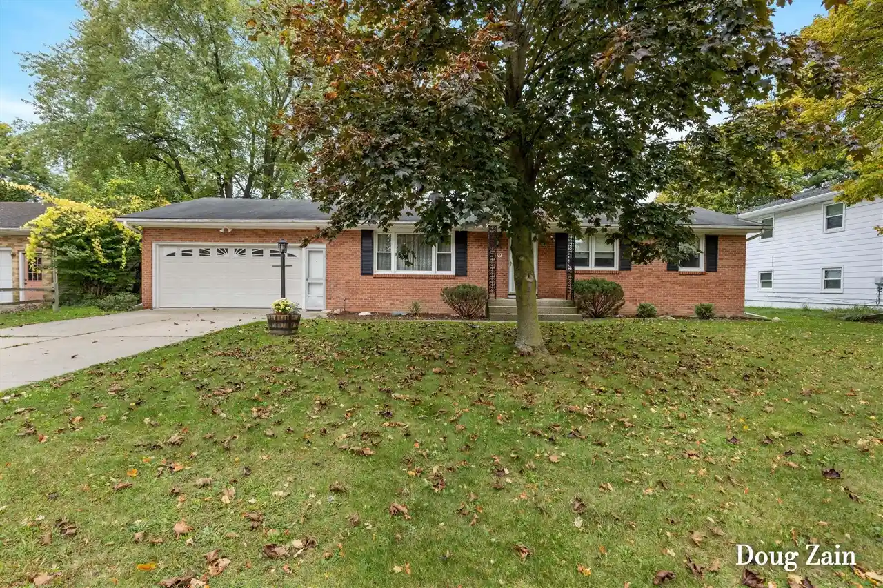 Photo 1 of Single family home for sale at 1812 Stilesgate St, Grand Rapids, MI 49508 | MLS# 70565256 | Listing updated on 2026-10-21