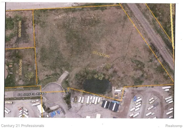 1st image of 59121 Oasis Center Dr, South Lyon, MI 48178 | MLS# 60307291