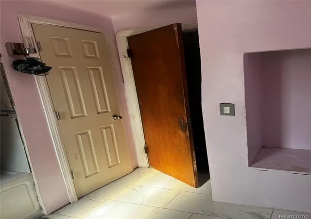 Photo 3 of Single family home for sale at 18684 Greenlawn St, Detroit, MI 48221 2111 | MLS# 61014174 | Listing updated on 2026-09-06