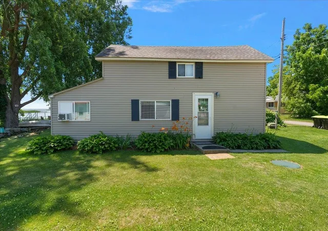Photo 1 of Single family home for sale at 5335 Shady Ln, Standish, MI 48658 | MLS# 50215093 | Listing updated on 2026-08-26