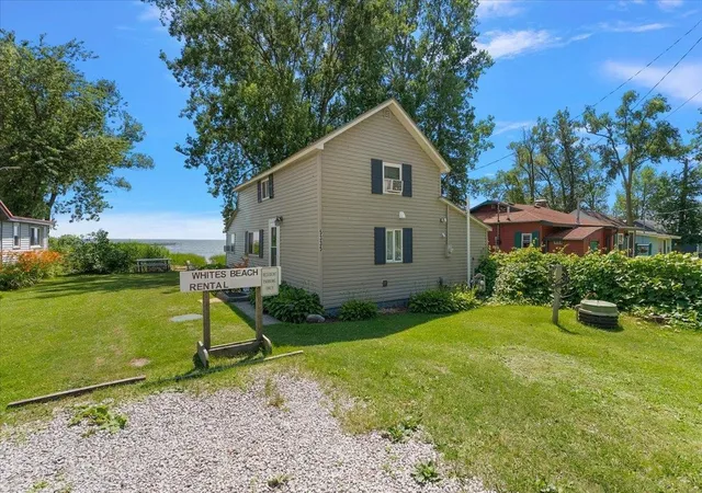 Photo 3 of Single family home for sale at 5335 Shady Ln, Standish, MI 48658 | MLS# 50215093 | Listing updated on 2026-10-09