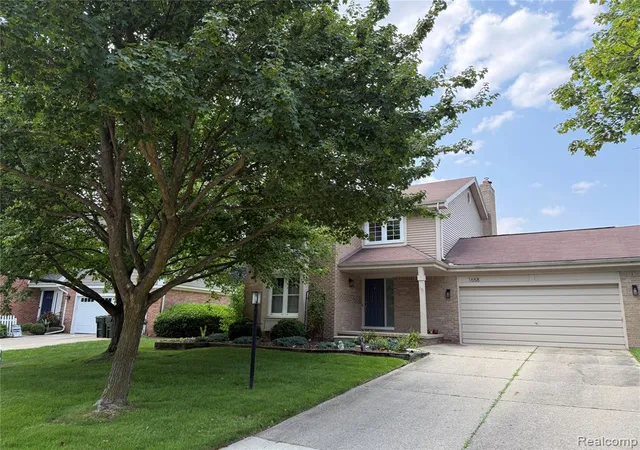 2nd image of 1658 Hillside Ln, Rochester Hills, MI 48307 | MLS# 61017424
