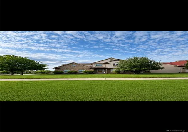 NaN image of 8366 Sherwood Dr, Grand Blanc, MI 48439 | MLS# 60967499