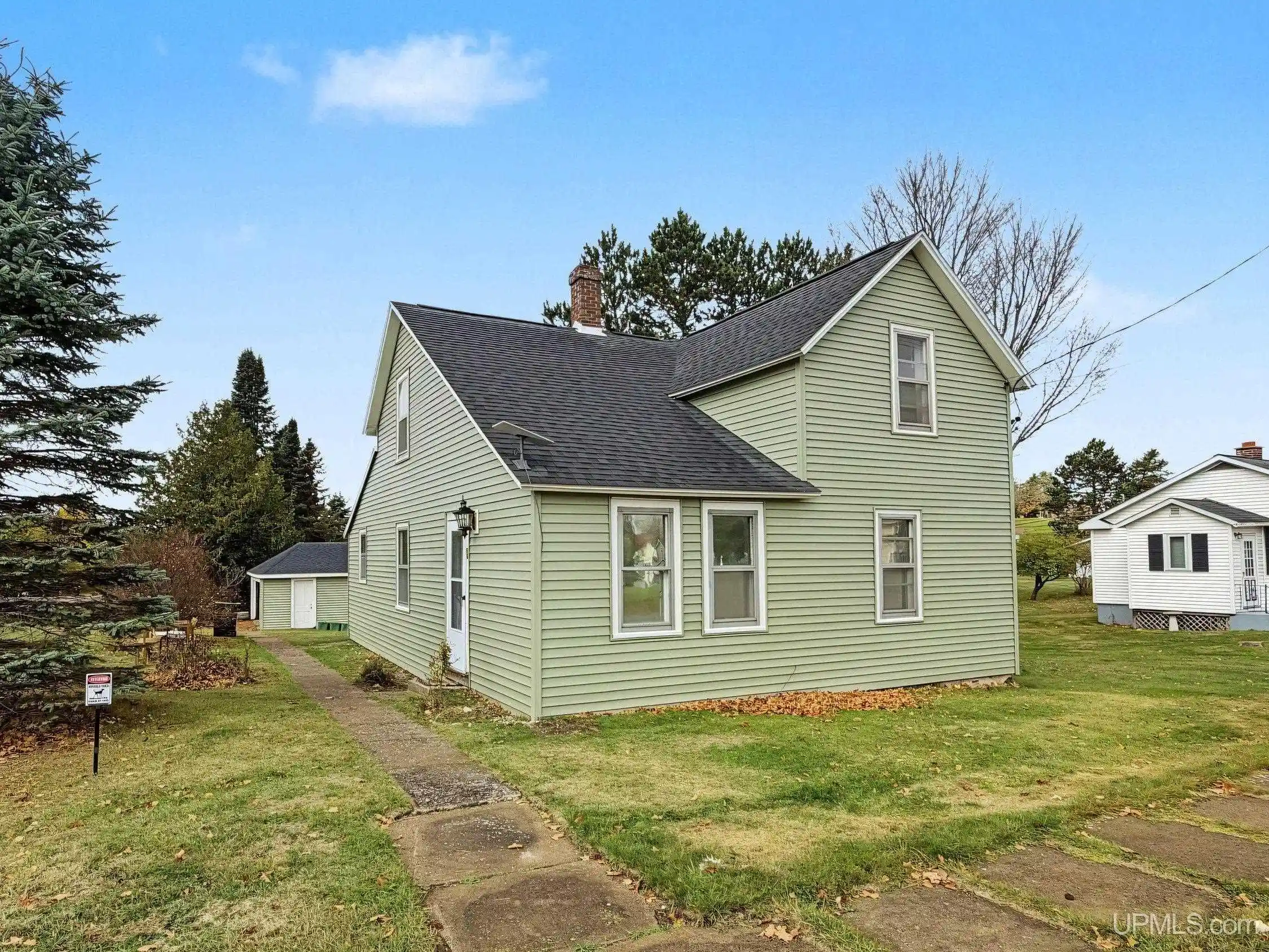 Single family home for sale at 404 Wagner St, Crystal Falls, MI 49920 | MLS# 50225107