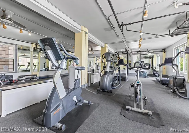 2nd image of 8120 E Jefferson Ave, Detroit, MI 48214