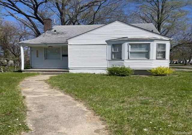 1st image of 15900 Curtis St, Detroit, MI 48235 | MLS# 60973922