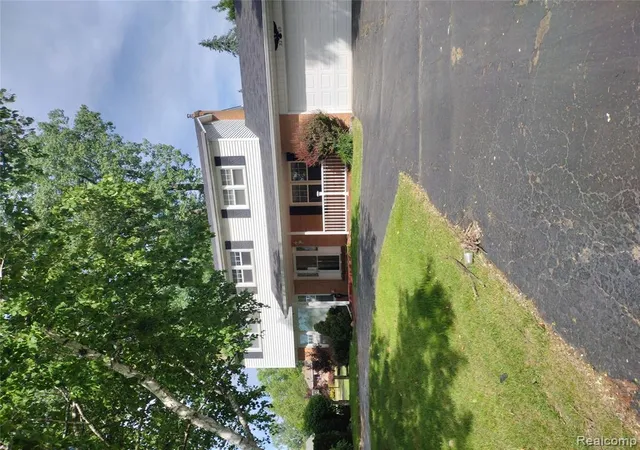 1st image of 3209 Lakeside Dr, Shelby Township, MI 48316 | MLS# 60999940