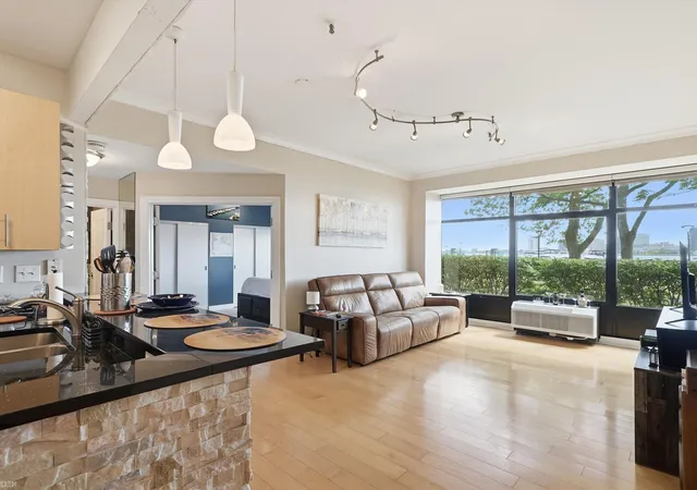 Photo 4 of Condo for sale at 1001 Jefferson Ave #1J, Detroit, MI 48226 | MLS# 50219995 | Listing updated on 2026-08-28