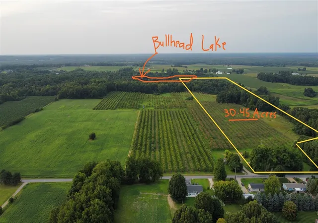 2nd image of 44702 56th Ave, Paw Paw, MI 49079 | MLS# 70503133
