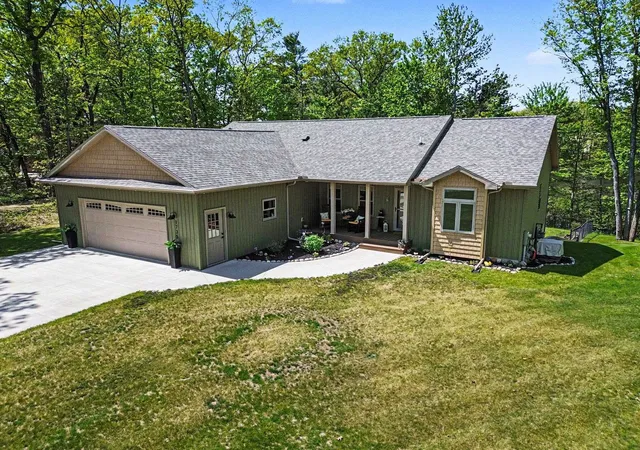 Homes for sale in National City, MI | 1735 Iroquois Trl, National City, MI 48748 | MLS# 80068998