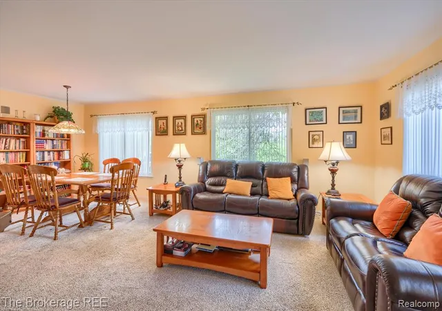 Homes for sale in Grand Blanc, MI | 9538 Fenhill Dr, Grand Blanc, MI 48439 | MLS# 60992122