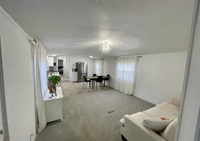 3rd image of 8771 Chain O Lakes Dr, Delton, MI 49046 | MLS# 70542907