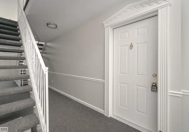 Photo 3 of Condo for sale at 29200 Gloede St #135, Warren, MI 48088 | MLS# 50211734 | Listing updated on 2026-09-17