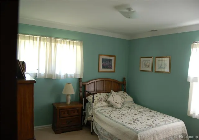 Photo 3 of Sale Pending at 27661 Dartmouth St, Madison Heights, MI 48071 | MLS# 61016538 | Listing updated on 2026-08-24