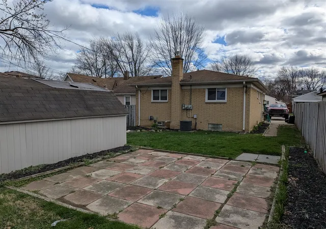 Photo 3 of Sale Pending at 2140 Olive Ave, Lincoln Park, MI 48146 | MLS# 70554118 | Listing updated on 2026-09-03