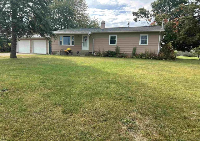 Photo 1 of Single family home for sale at 11639 Beecher Rd, Clayton, MI 49235 | MLS# 50189255 | Listing updated on 2025-09-30