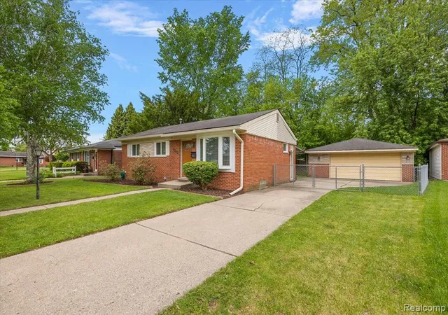 Photo 3 of Single Family Residence at 23015 Tuck Rd, Farmington Hills, MI 48336 | MLS# 60996301 | | Sold on 2026-07-01
