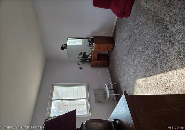 Homes for sale in Fenton, MI | 2513 Golden Shores Dr, Fenton, MI 48430 | MLS# 60974636
